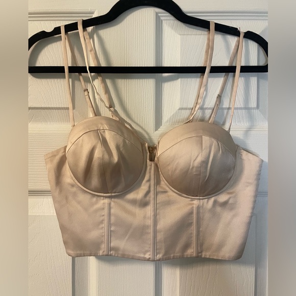 satin strappy crop top - Picture 2 of 8